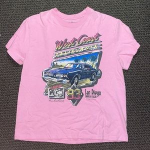 Brandy Melville — Pink T-Shirt